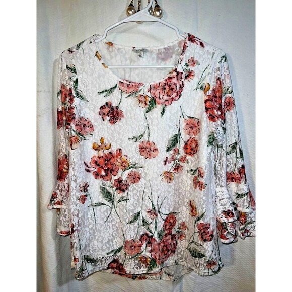 Unbranded Tops - Womens Floral/Lace Blouse 3/4 Sleeves SMALL